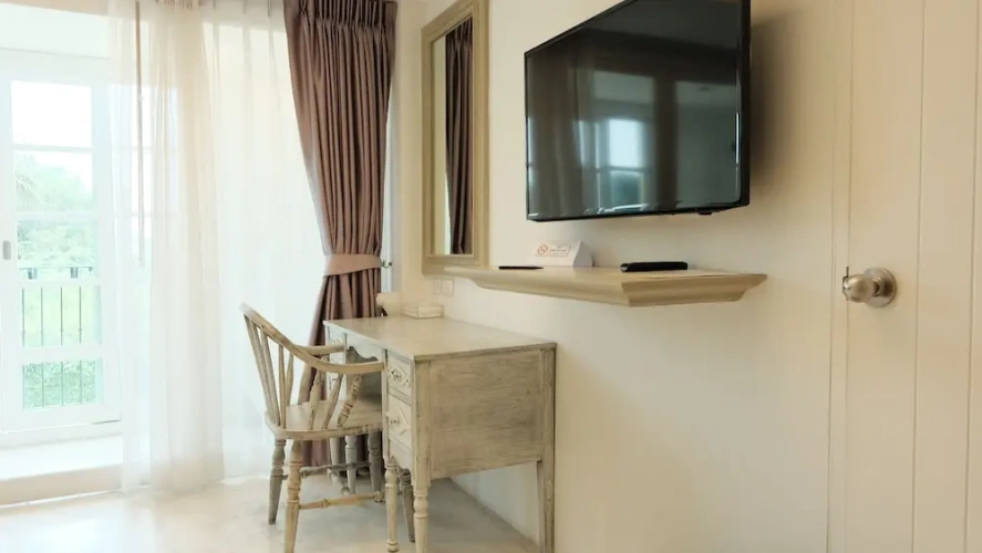 2 Bedrooms Deluxe Double room with balcony