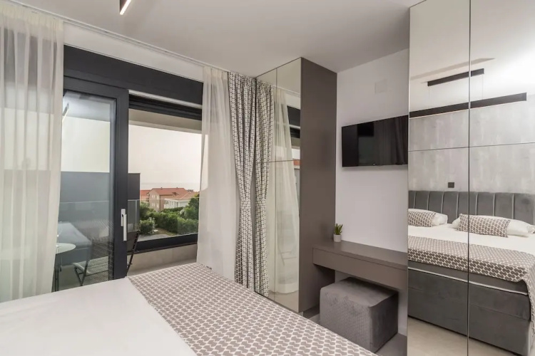 Luxury villas Joy