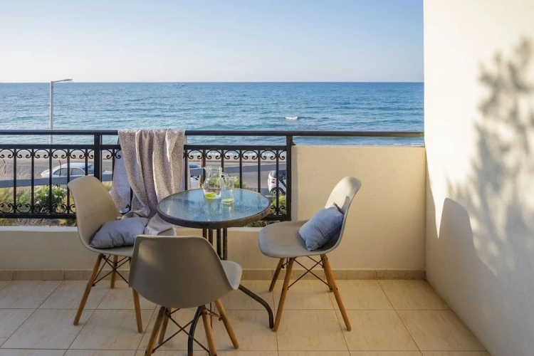 Standard Double room with sea view