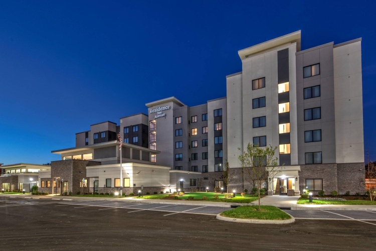 1 Bedroom Suite