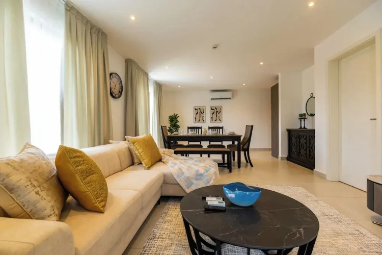 2 Bedrooms Executive Apartment