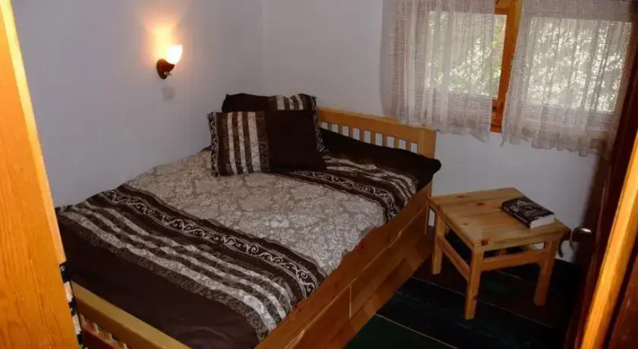 The 1st Guest House in Kyustendil - Guest Villa - Casa Rosa - Suitable for Families, Friends, Relax, Sport Enthusiasts and Travel Addicts