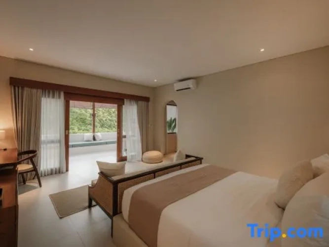 Suite with garden view