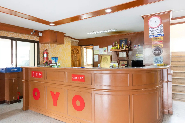 Chaiyaphruk Grand Hotel