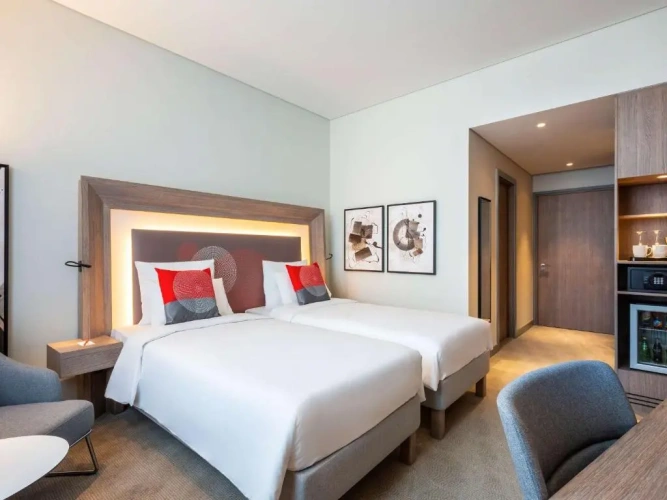 Deluxe Twin room with balcony