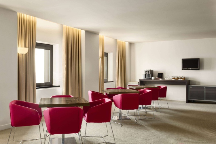 Ramada Plaza by Wyndham Bucharest Convention Center photo 19