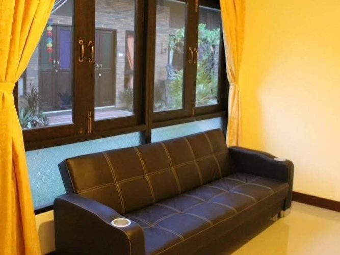 Baan Talay 51