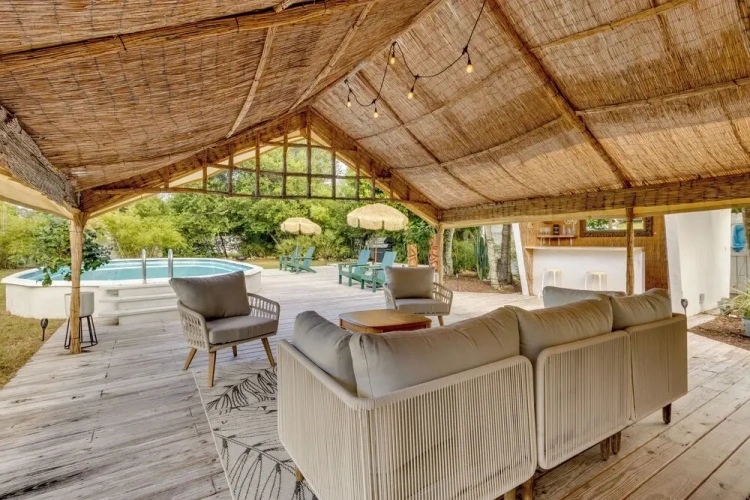 2 Bedrooms Cottage