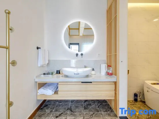 Hillside Homestay