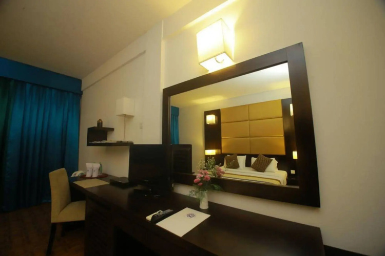 Peacock Beach Resort & Spa