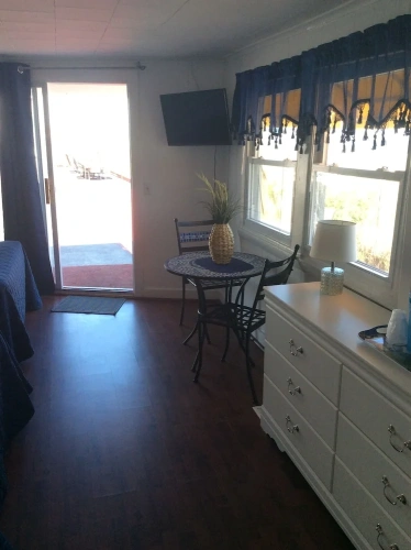 Standard Quadruple room beachfront