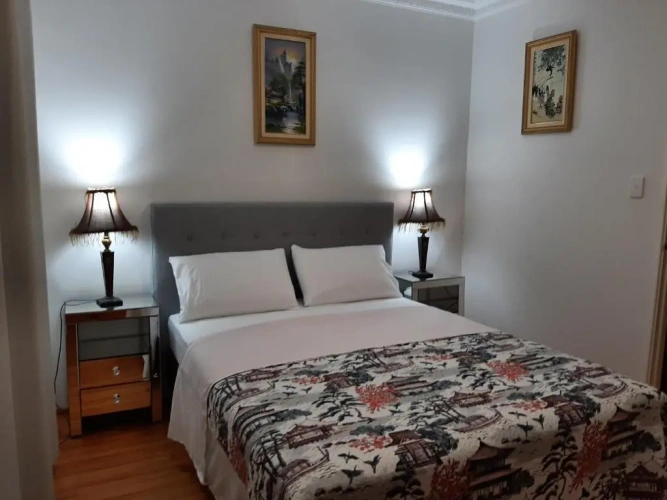 2 Bedrooms Cottage