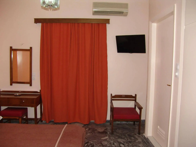 Hotel Cosmos