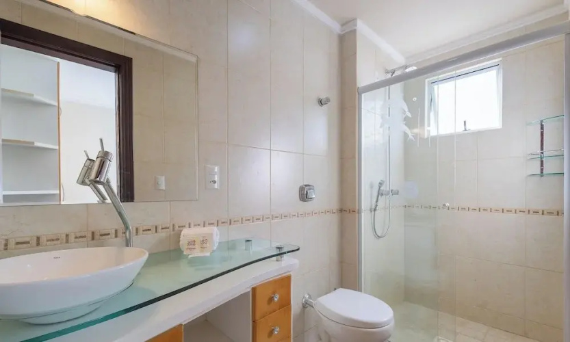 Apt w/ Gourmet Balcony Oceanfront Rkr0502