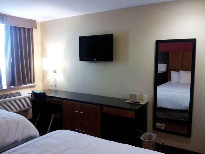 Hotel Bliss