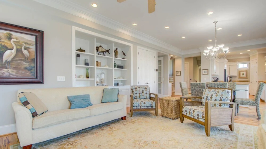 Palmetto Place