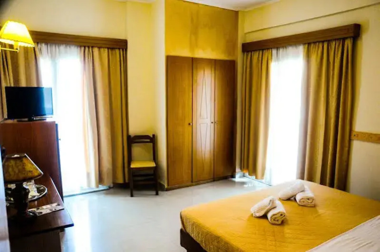 Mantas Hotel