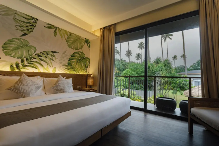 Isla Amara Resort