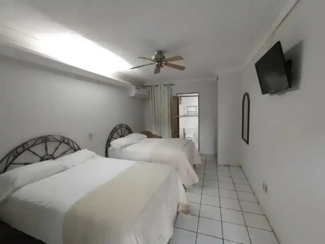 Hotel Abasolo
