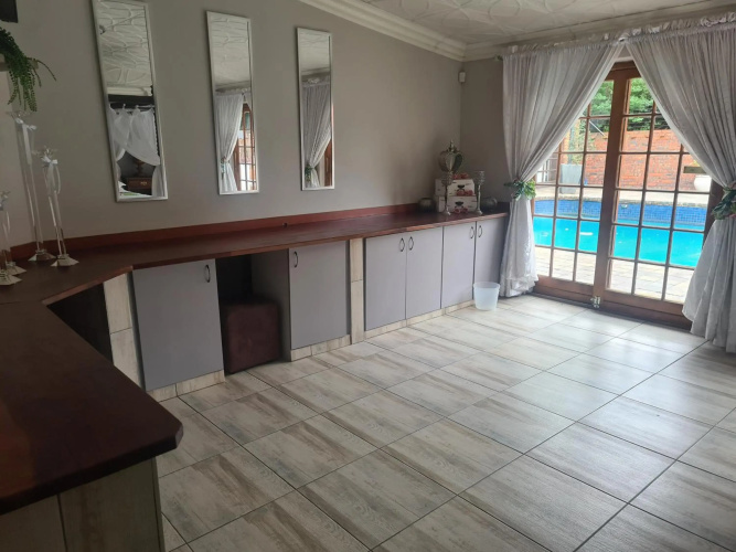 Thabong Guesthouse