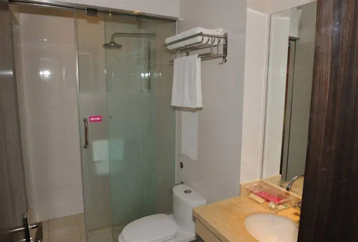 Harcourts Kailun Hotel