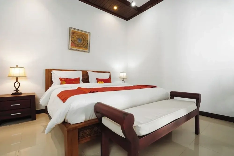 3 Bedrooms Villa