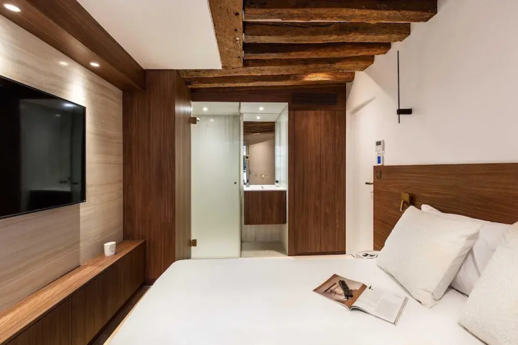Magnificent Apartment /AC -1br/4p- Palais-royal