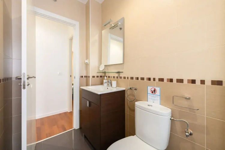 M Mal71a Moderno Piso de 2 Dormitorios con Terra