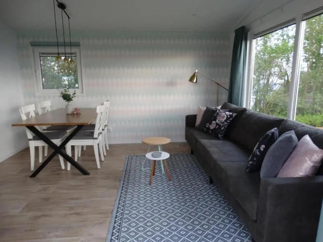 2 Bedrooms Chalet