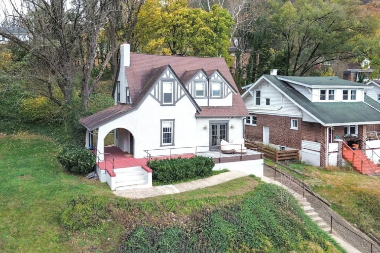 3 Bedrooms Cottage