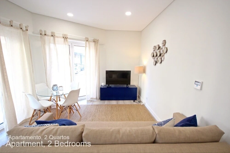 2 Bedrooms Apartment with balcony