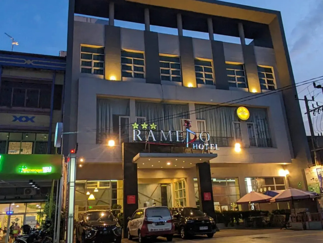 Ramedo Hotel - Makasar
