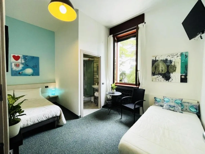 Superior Triple room