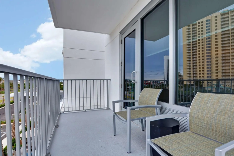 Premium Double room with balcony
