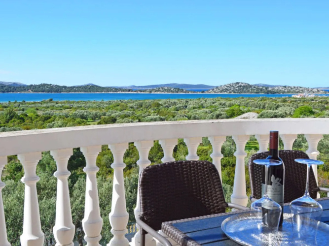 Apartment Rina Paros 22746