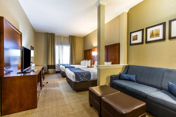 Comfort Suites Mattoon East