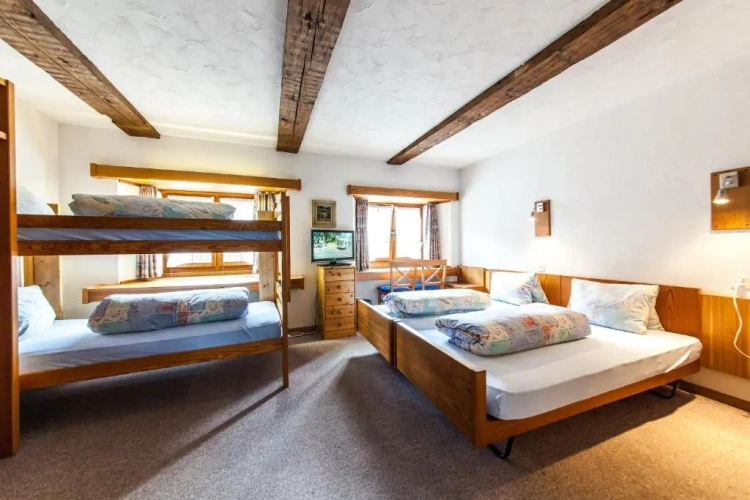 Standard Quadruple room