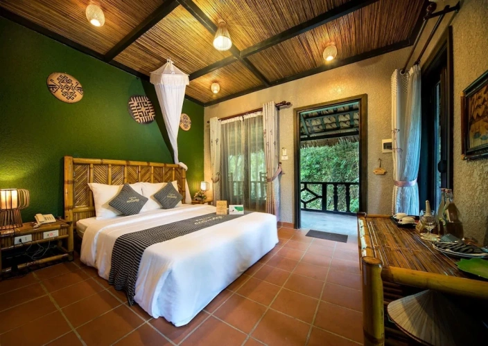 Superior Double room with balcony and with garden view