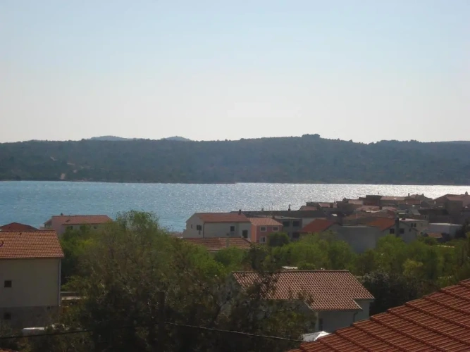 2 Bedrooms Comfort Apartment with balcony and with view