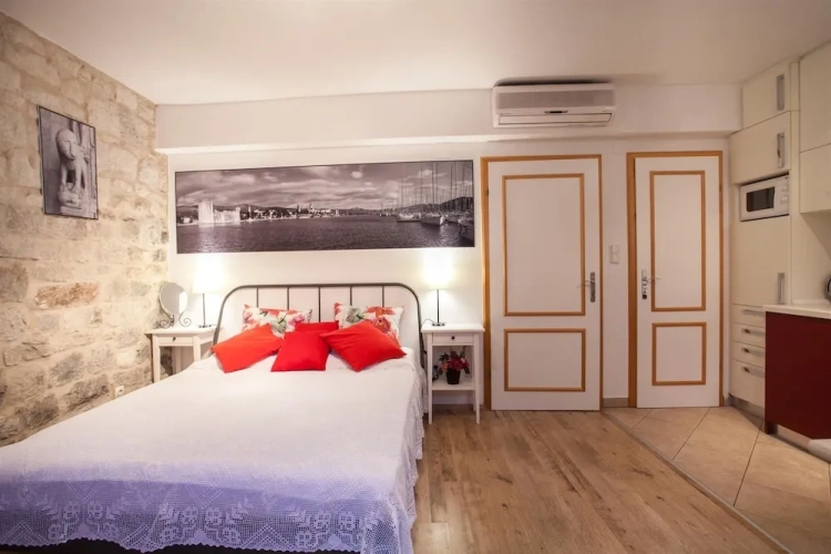 Comfort Double Studio with city view