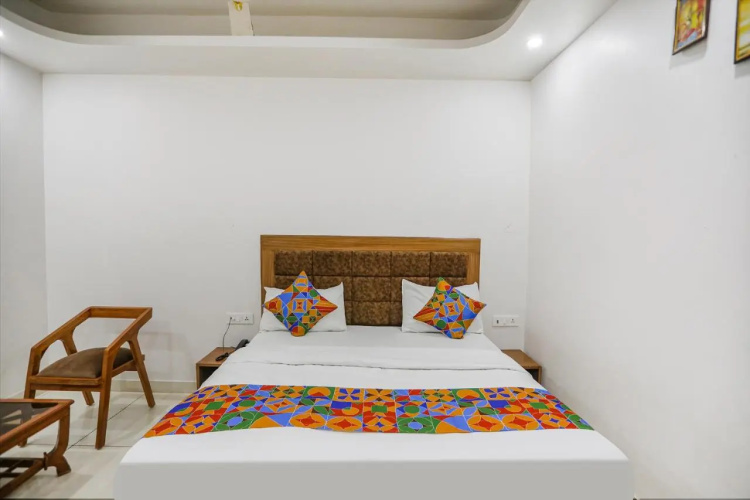 Fabhotel Well Stay