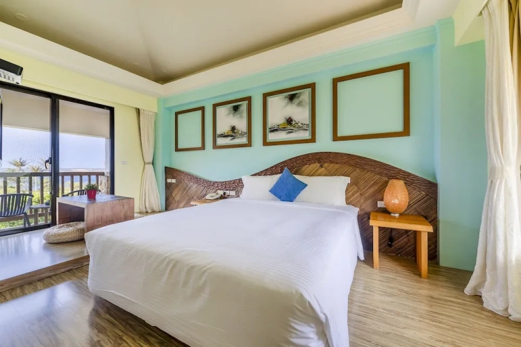 Standard Double room with ocean view
