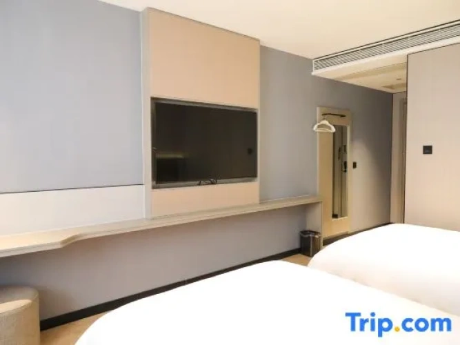 Business Twin room
