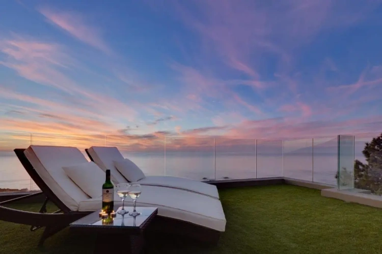 Luxury room