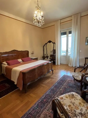 Standard Double room with lake view