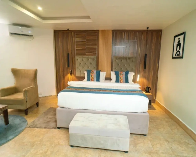 Deluxe Single room