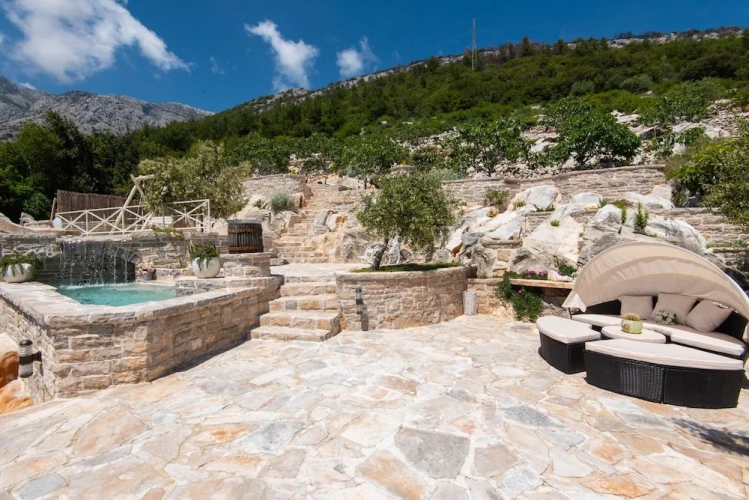 Luxury Villa