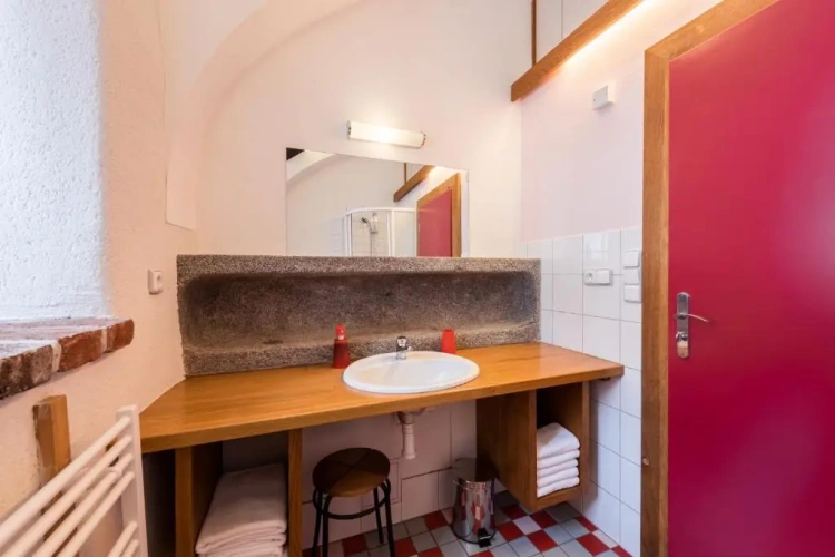 2 Bedrooms Double Apartment