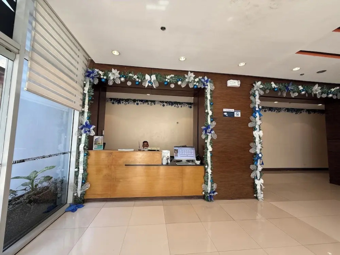 One Palm Tree Villas Across NAIA T3