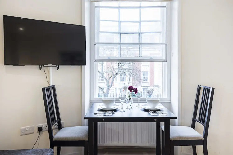 2 bed Fulham broadway apartment